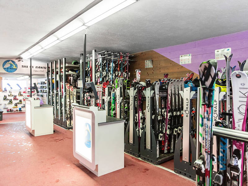 Verleihshop Rolland SPORT 2000 in Avenue de Chasseforêt, Pralognan La Vanoise