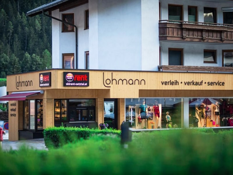 Verleihshop SPORT 2000 Lohmann in Hauptstrasse 45, Oetz