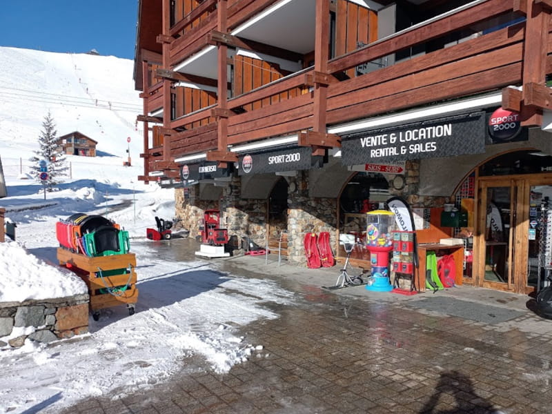 Verleihshop Cornerski in Place du Cognet - Immeuble le Karen, Alpe d’Huez